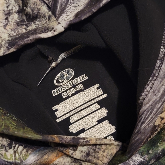 Mossy Oak Camo Hoodie - Picture 3 of 8